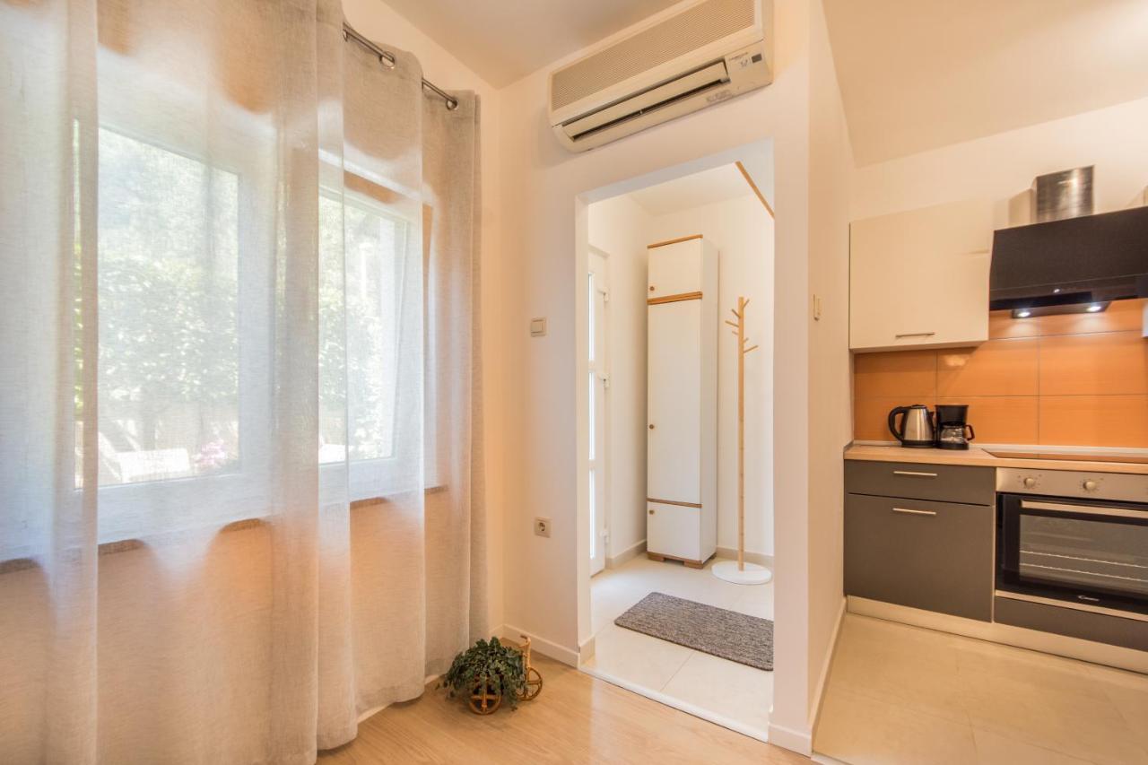 Piccola Pineta Apartamento PUY Exterior foto