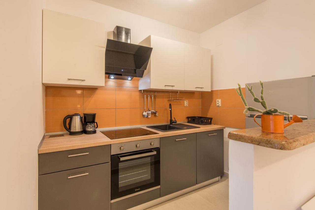 Piccola Pineta Apartamento PUY Exterior foto