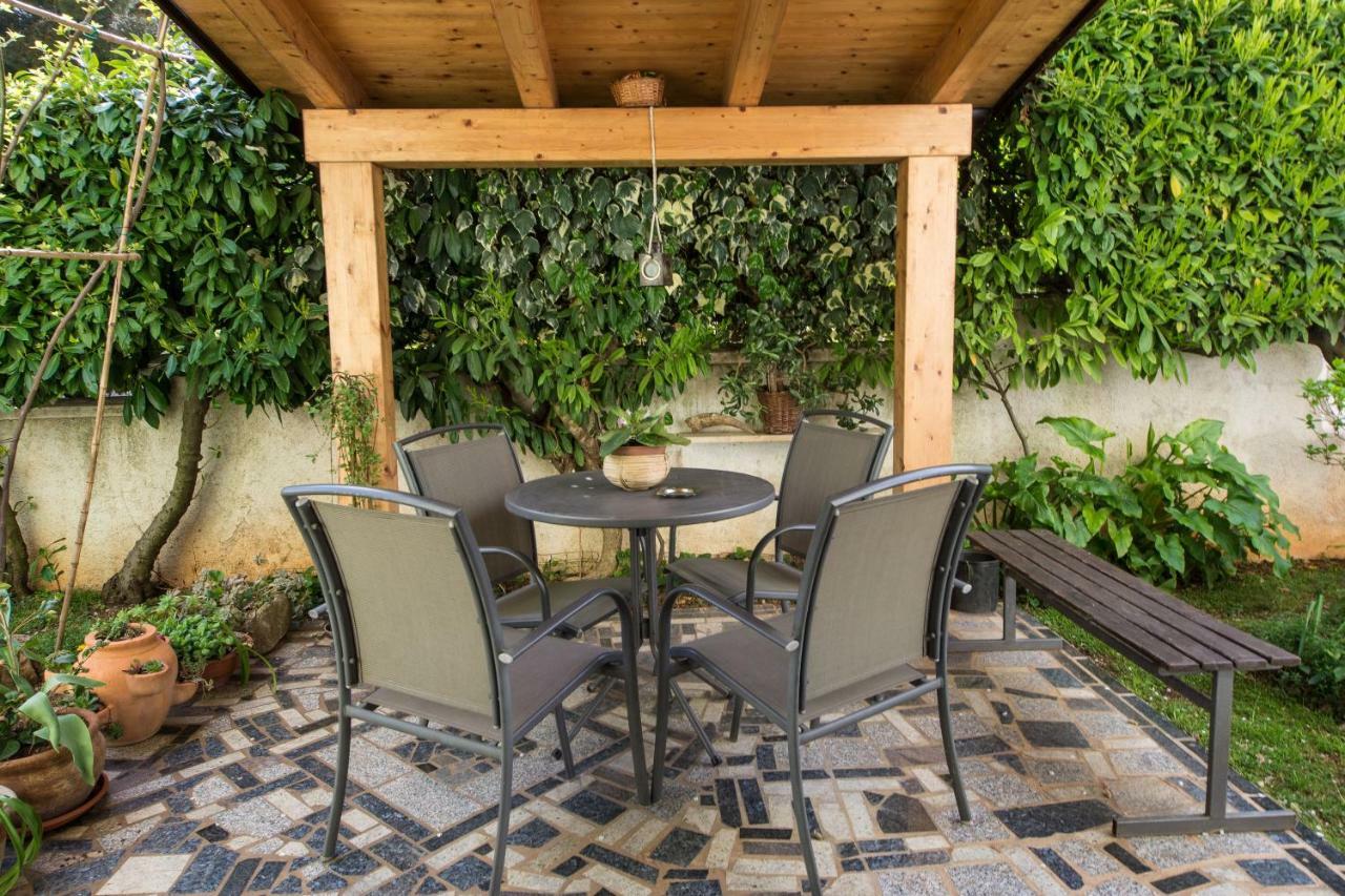 Piccola Pineta Apartamento PUY Exterior foto