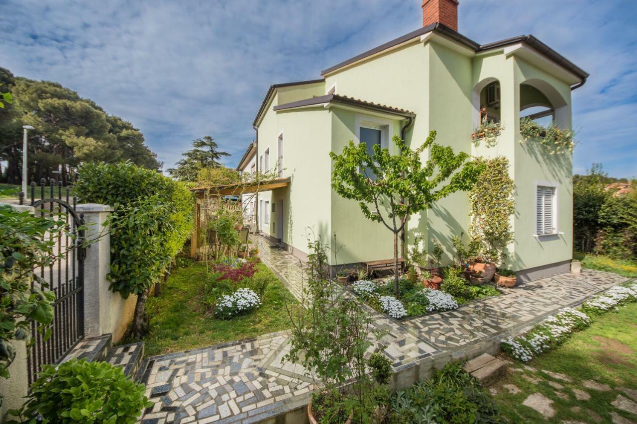 Piccola Pineta Apartamento PUY Exterior foto