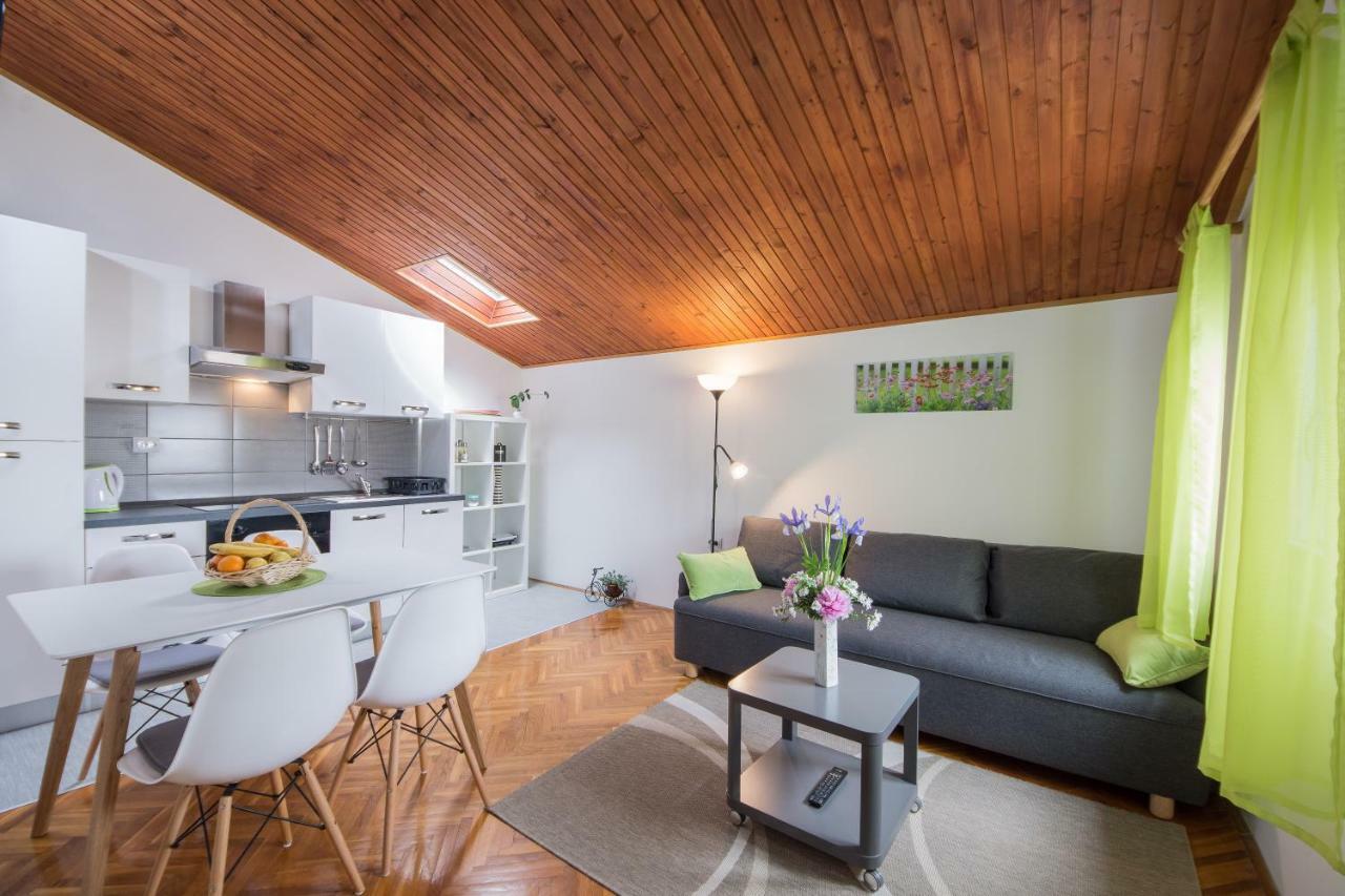Piccola Pineta Apartamento PUY Exterior foto